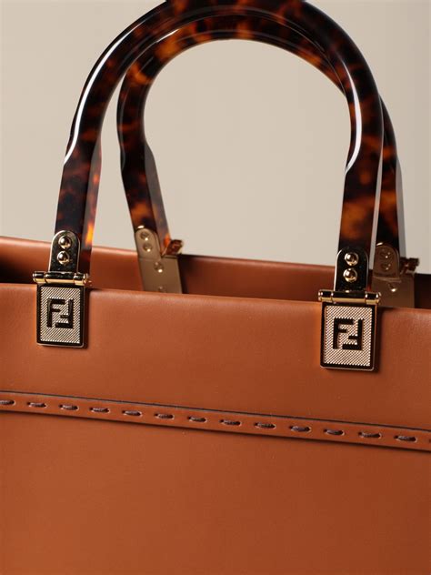 fendi roma purses